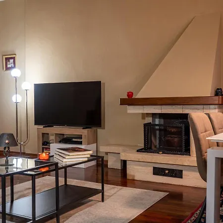 Ludyta House In Centro