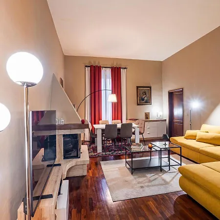 Ludyta House In Centro * Arezzo