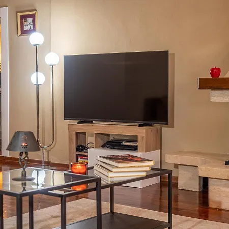 Ludyta House In Centro *